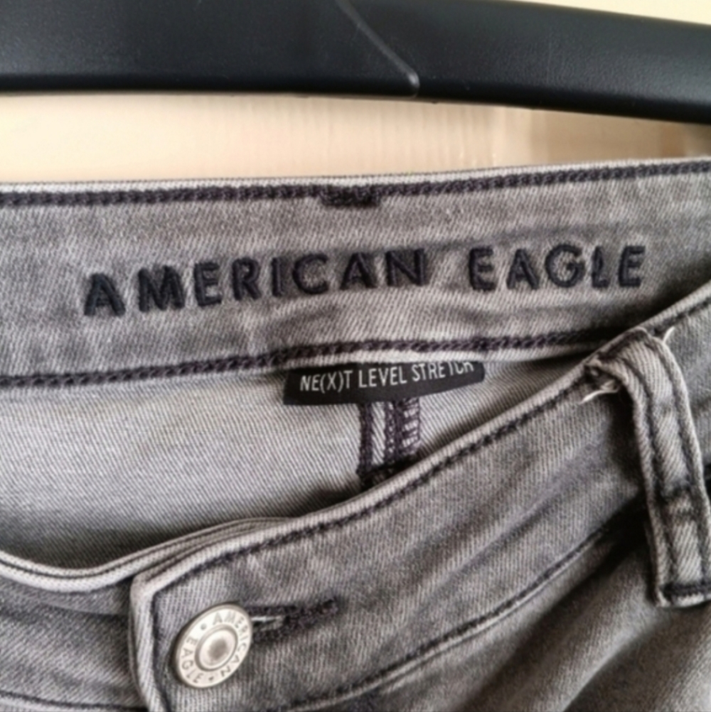 American Eagle Women Faded Black Distressed Hi-Rise Stretch Jeggings Size 18 - Picture 4 of 6